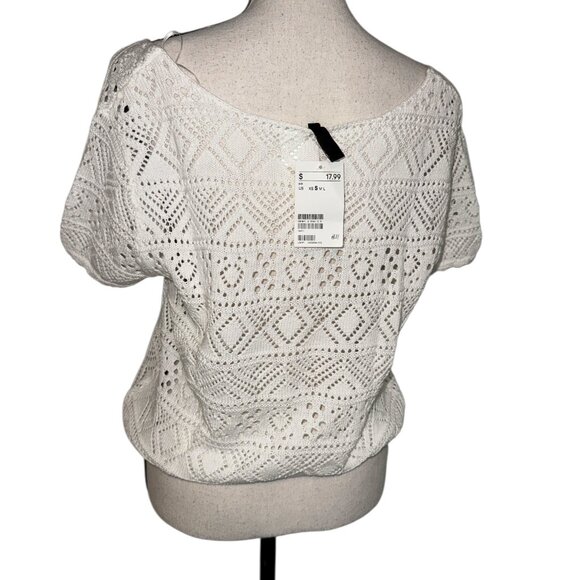 H&M Divided White Crochet‎ Knit Top – Size Small - Picture 3 of 3